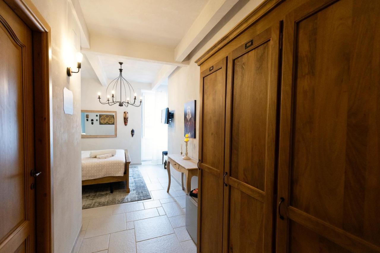 Palazzo Badiale History&Rooms Atella Ngoại thất bức ảnh